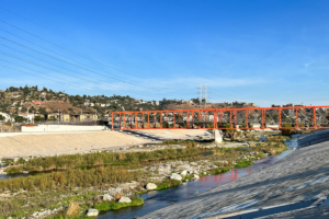 VIEW OF THE GLENDALE NARROWS SECTION OF THE THE LOS ANGELES RIVER.