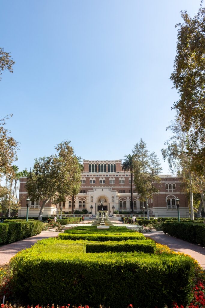 Doheny Library, photo by Gus Ruelas.