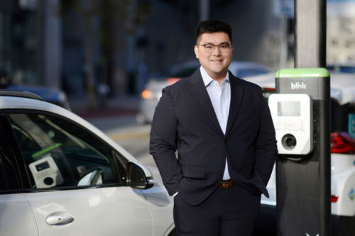 Dylan Qichen Di, a Master of Urban Planning student from the USC Sol Price School of Public Policy.