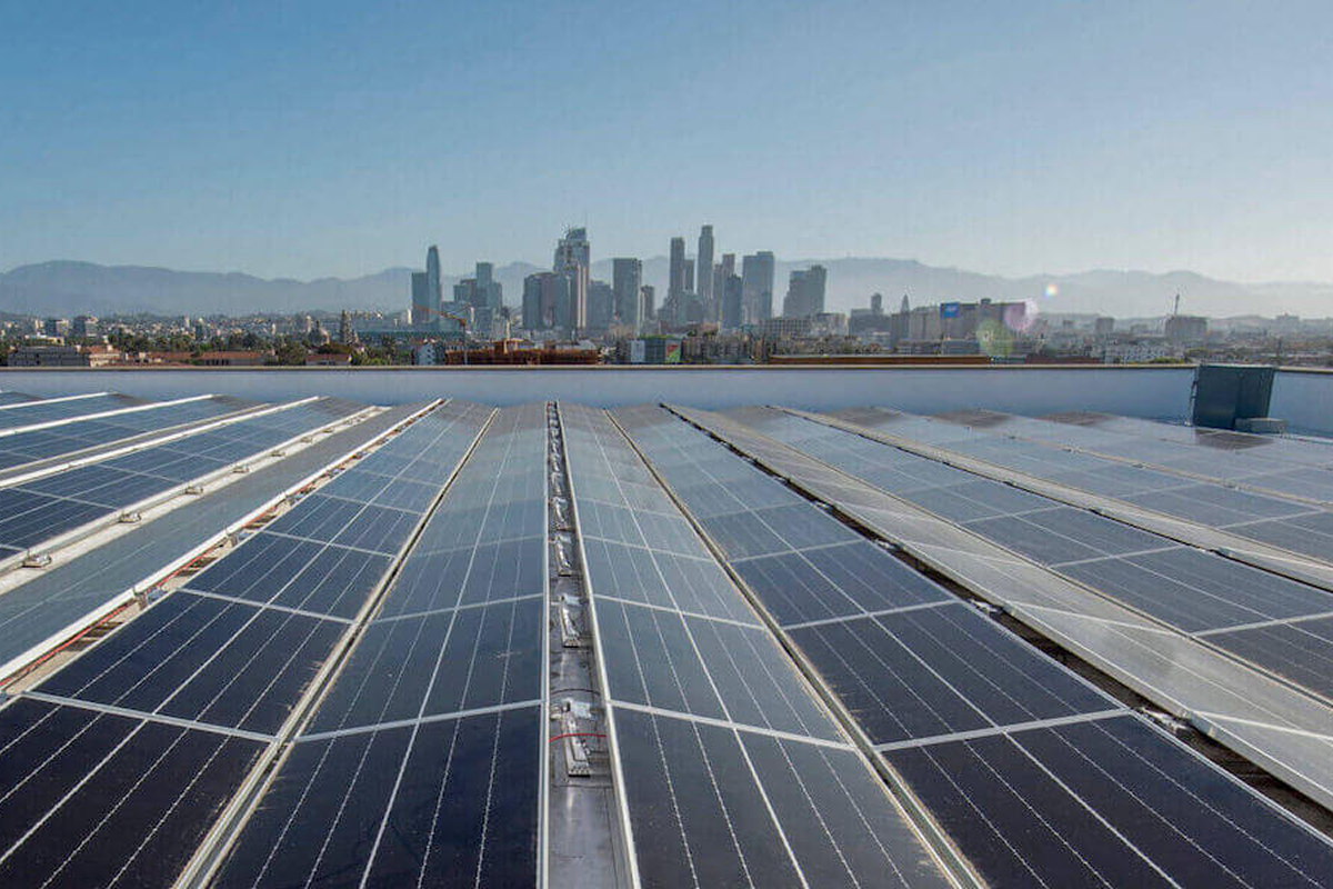 Solar panels on the roof of the Galen Center. Image: Gus Ruelas